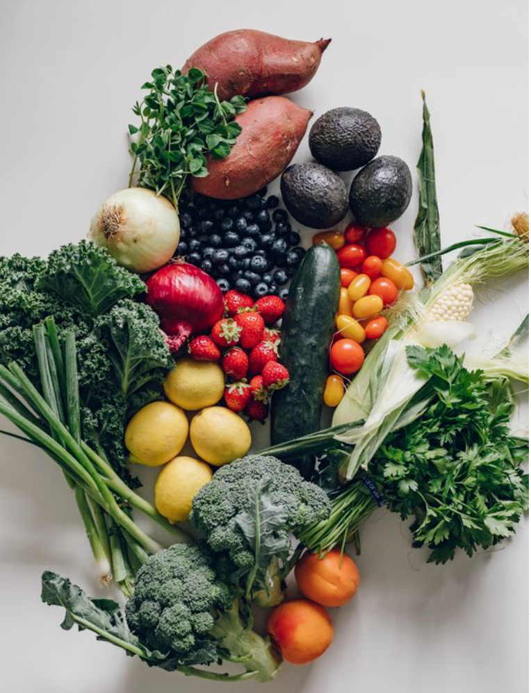 The Top 5 SuperFoods to Add to Your Morning Juice