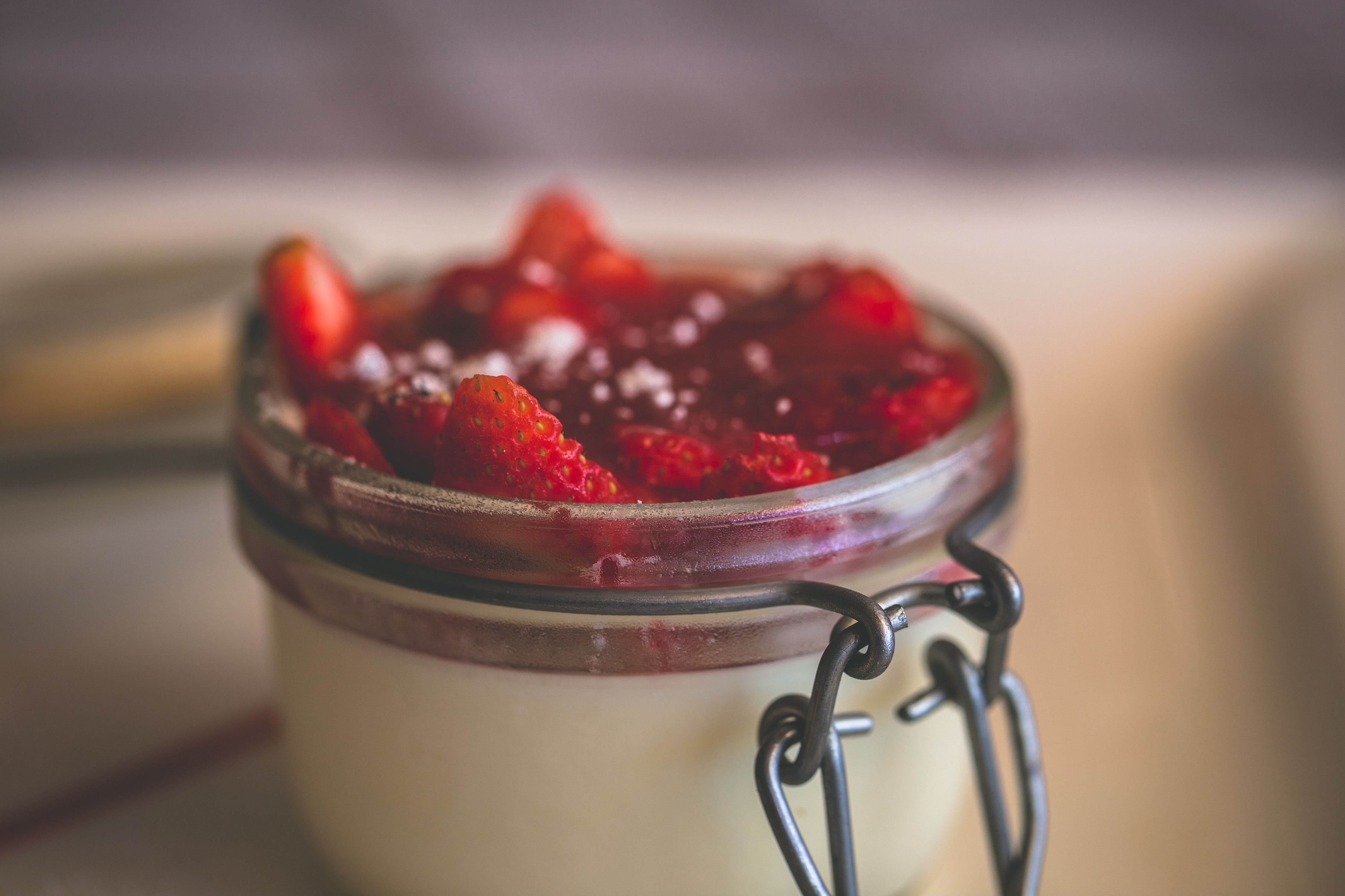 Lemon Poppy Cream