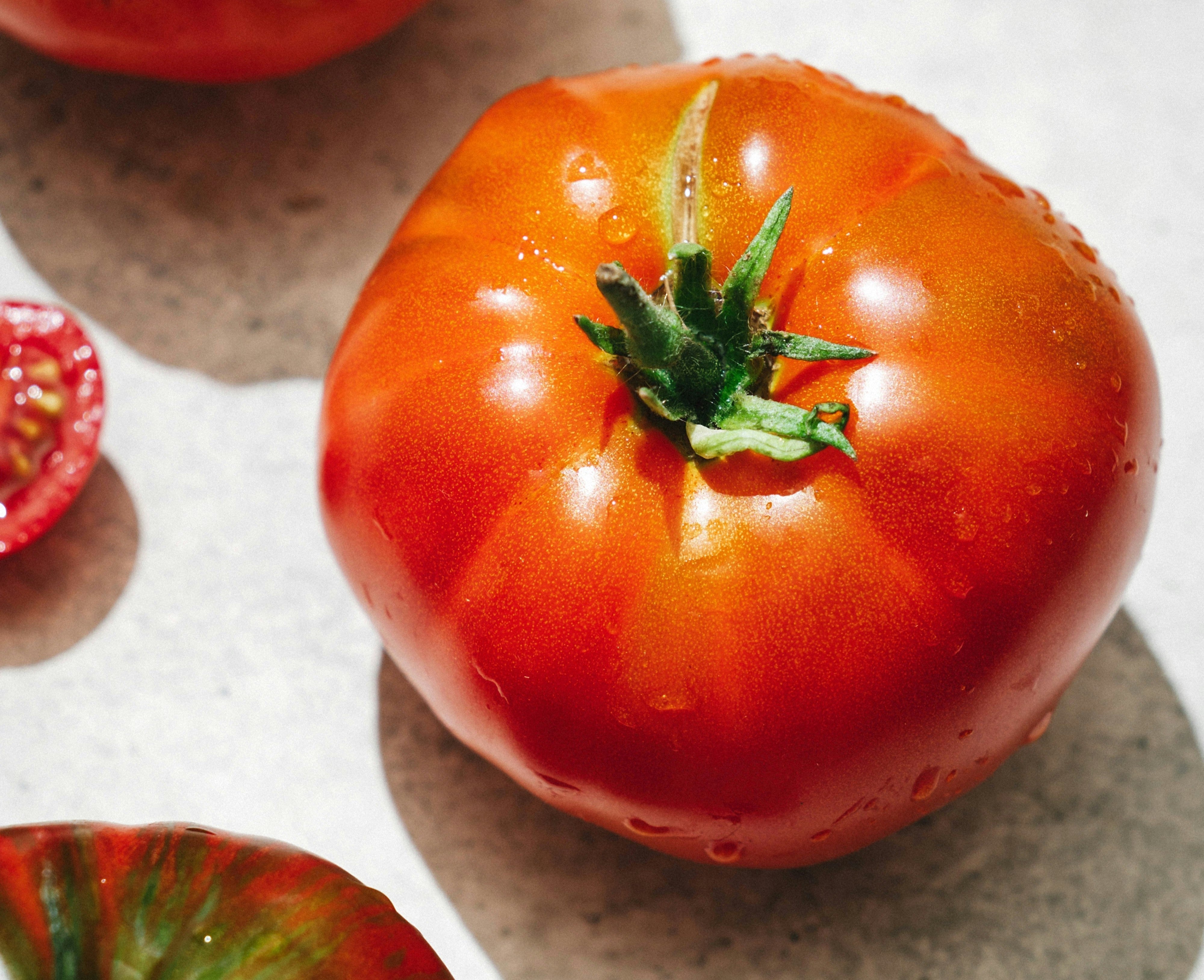 Tomatoes for summer - blog by makers of organic cold-pressed fruit and vegetable Living Juice