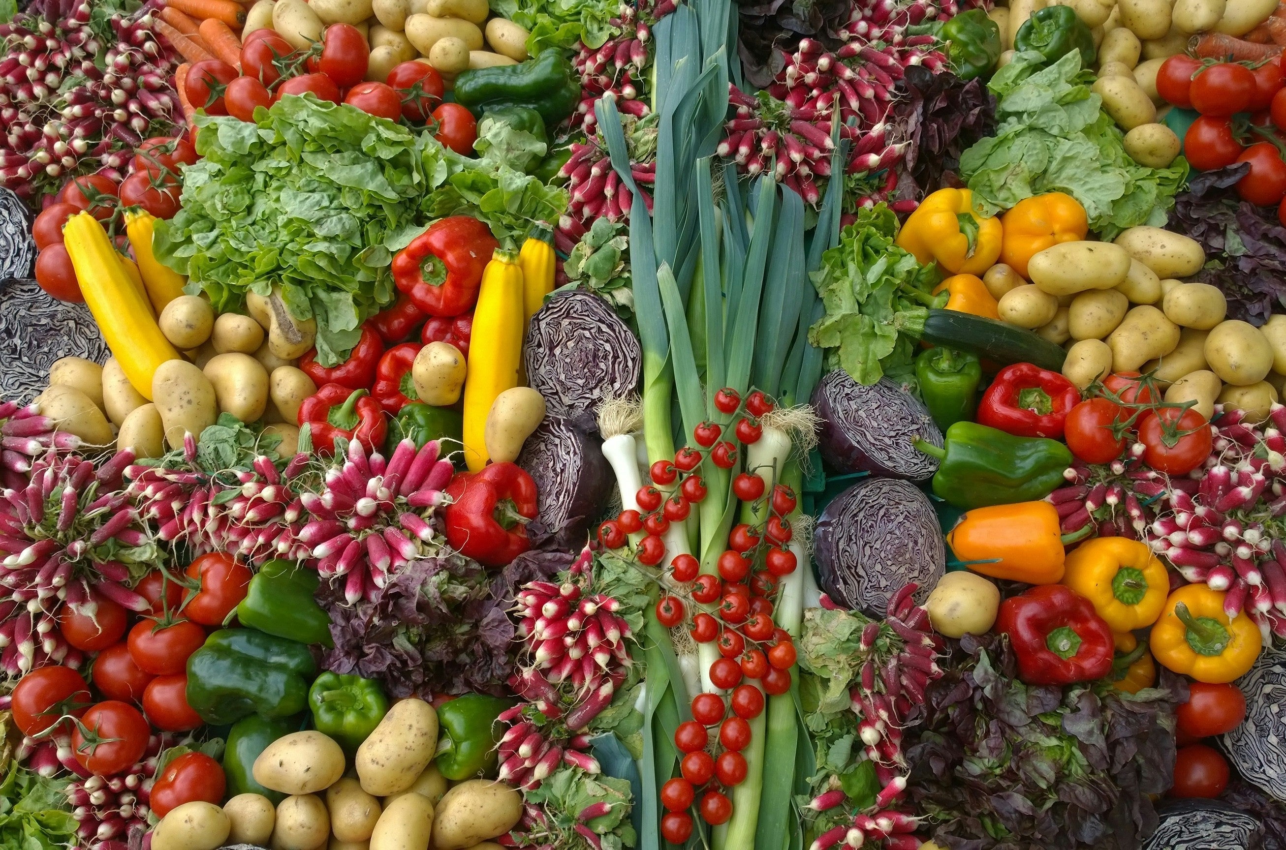Vegetable Rainbow - blog by makers of organic cold-pressed fruit and vegetable Living Juice